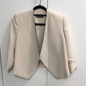 Alice and Olivia cream blazer size 0